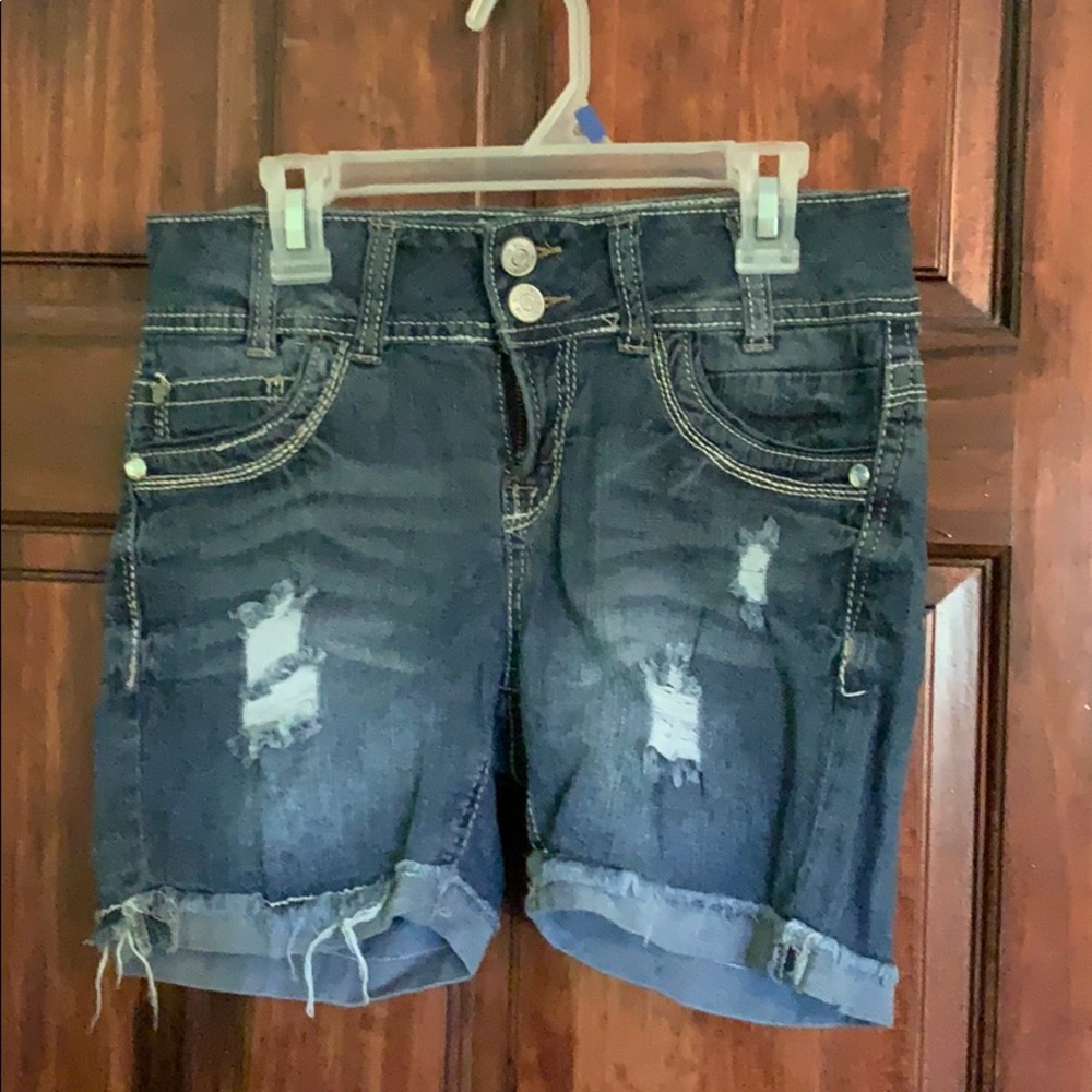 Wallflower denim midi shorts - size 3